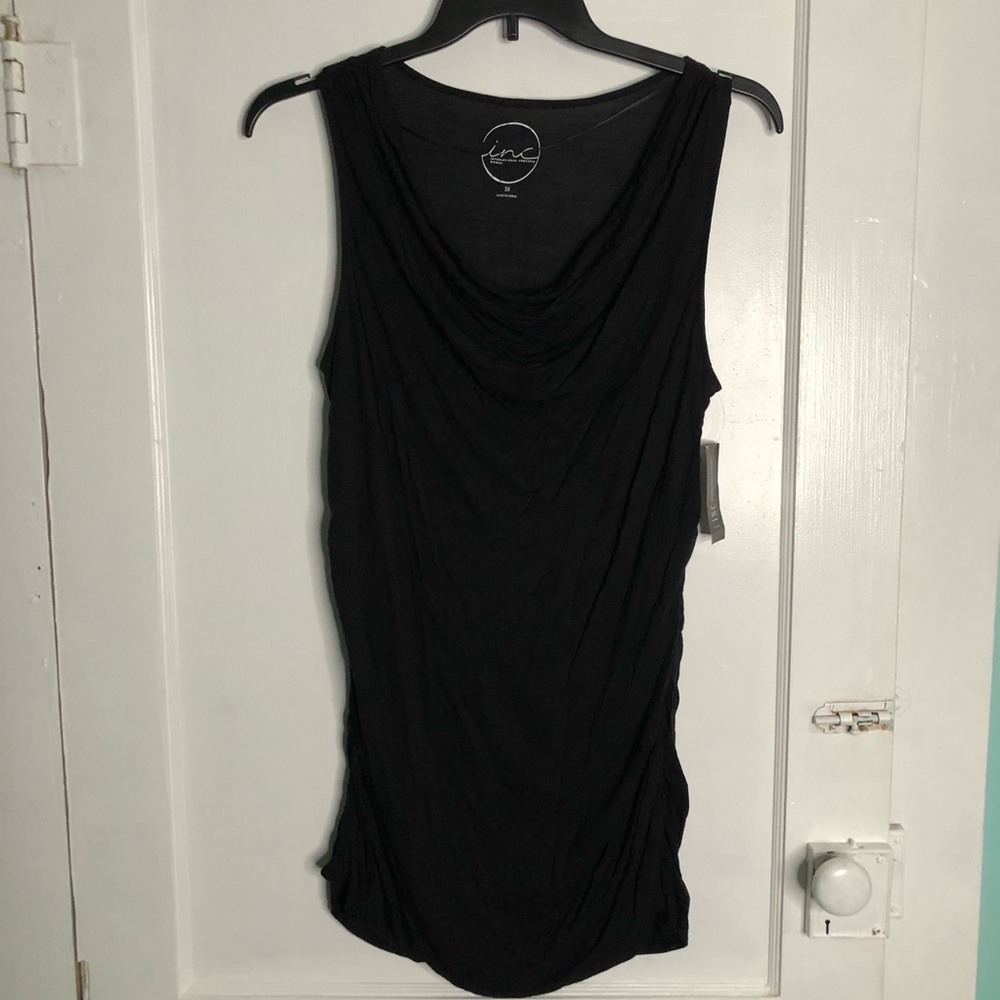 Solid Black Tunic Top w Side Gathering